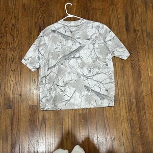 RSQ Men's Short Sleeve Gray White Camouflage Shirt